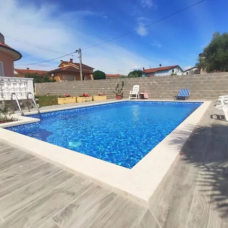 App Margareta Apartment Umag Exterior foto
